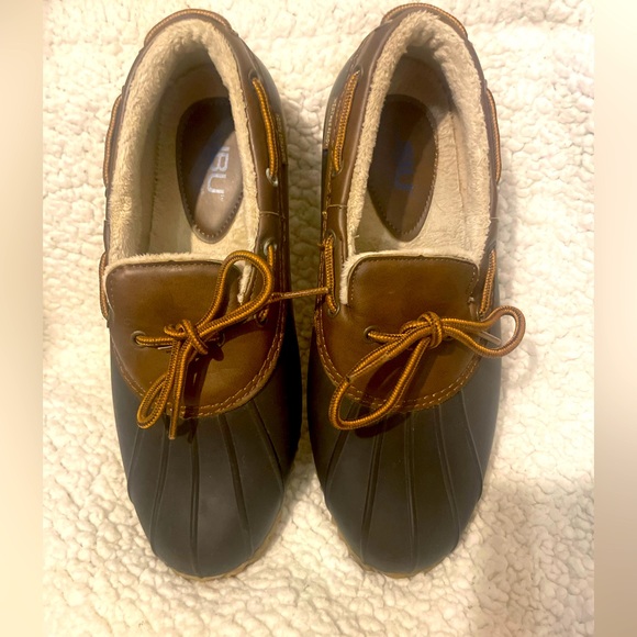 JBU Shoes - JBU     By Jambu  Woman’s Gwen Rain Duck Shoe   Size 9